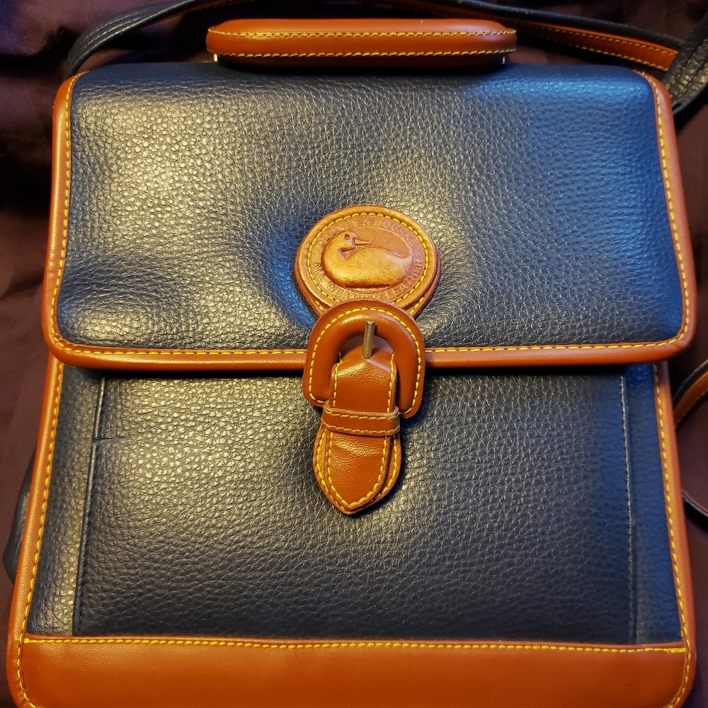 Dooney & Bourke vintage handbag